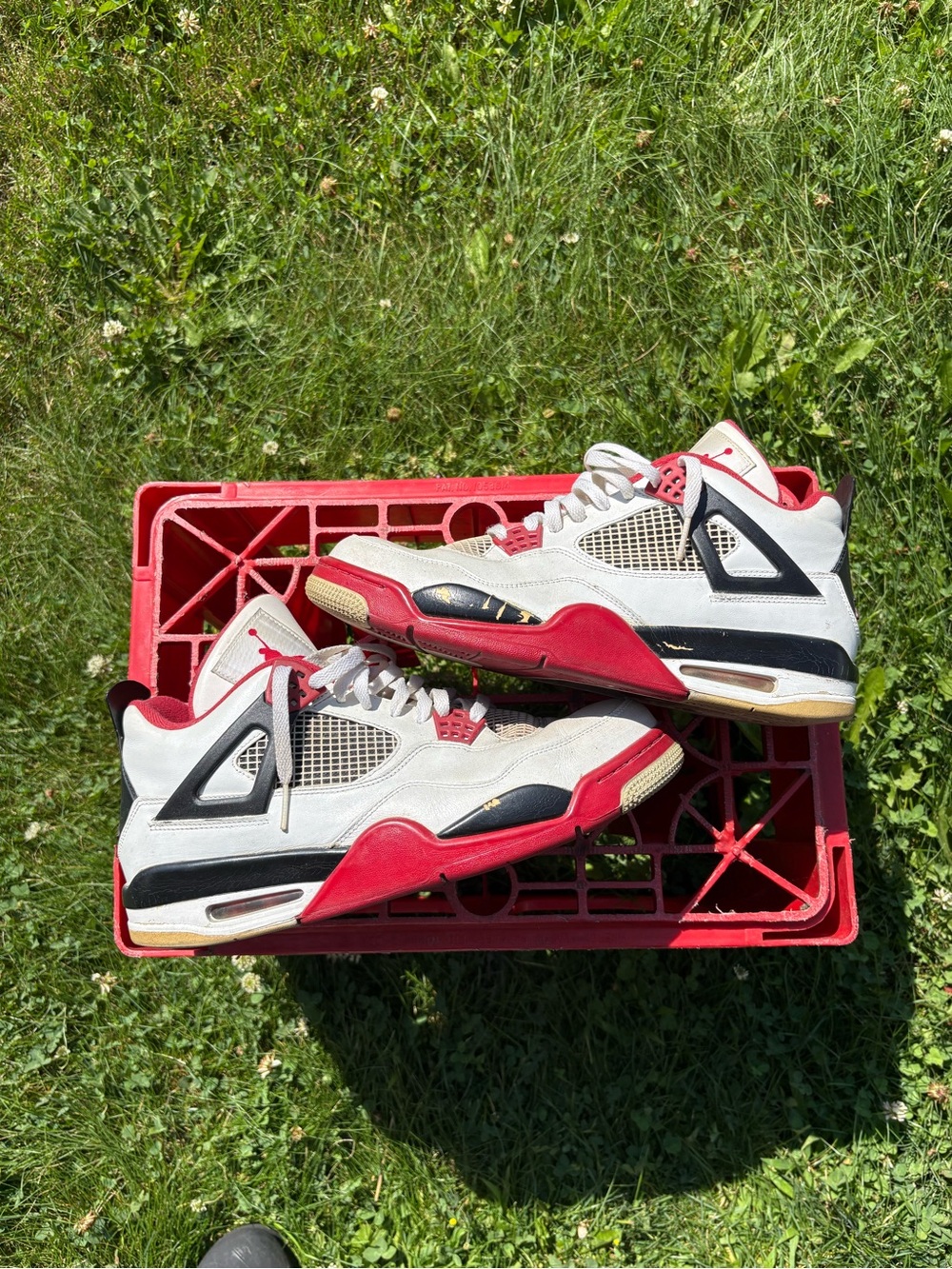 Air Jordan 4 Retro Fire Red 2012 Men’s size 12